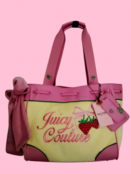 Juicy Couture Handbags - 🎀🍓*Juicy Couture* Retro Strawberry Daydreamer Tote🍓🎀